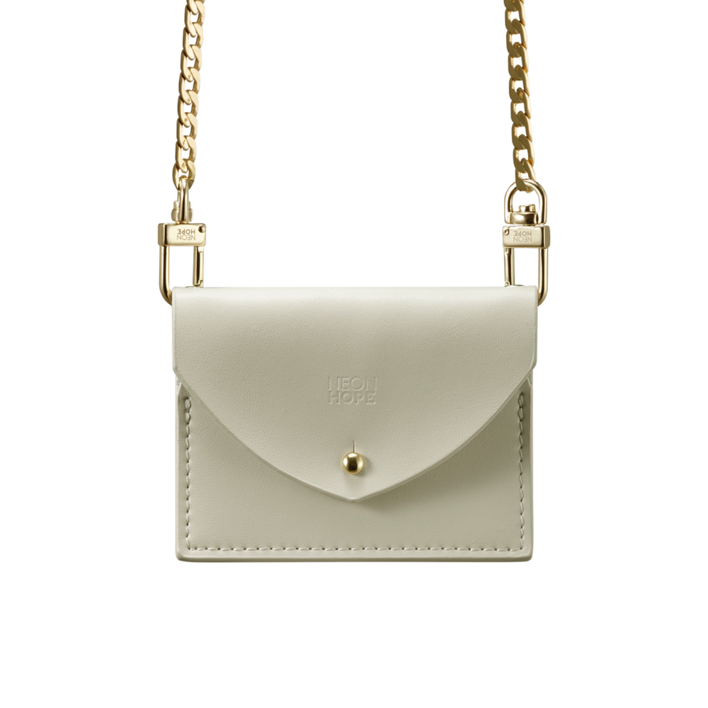Envelope (with chain)